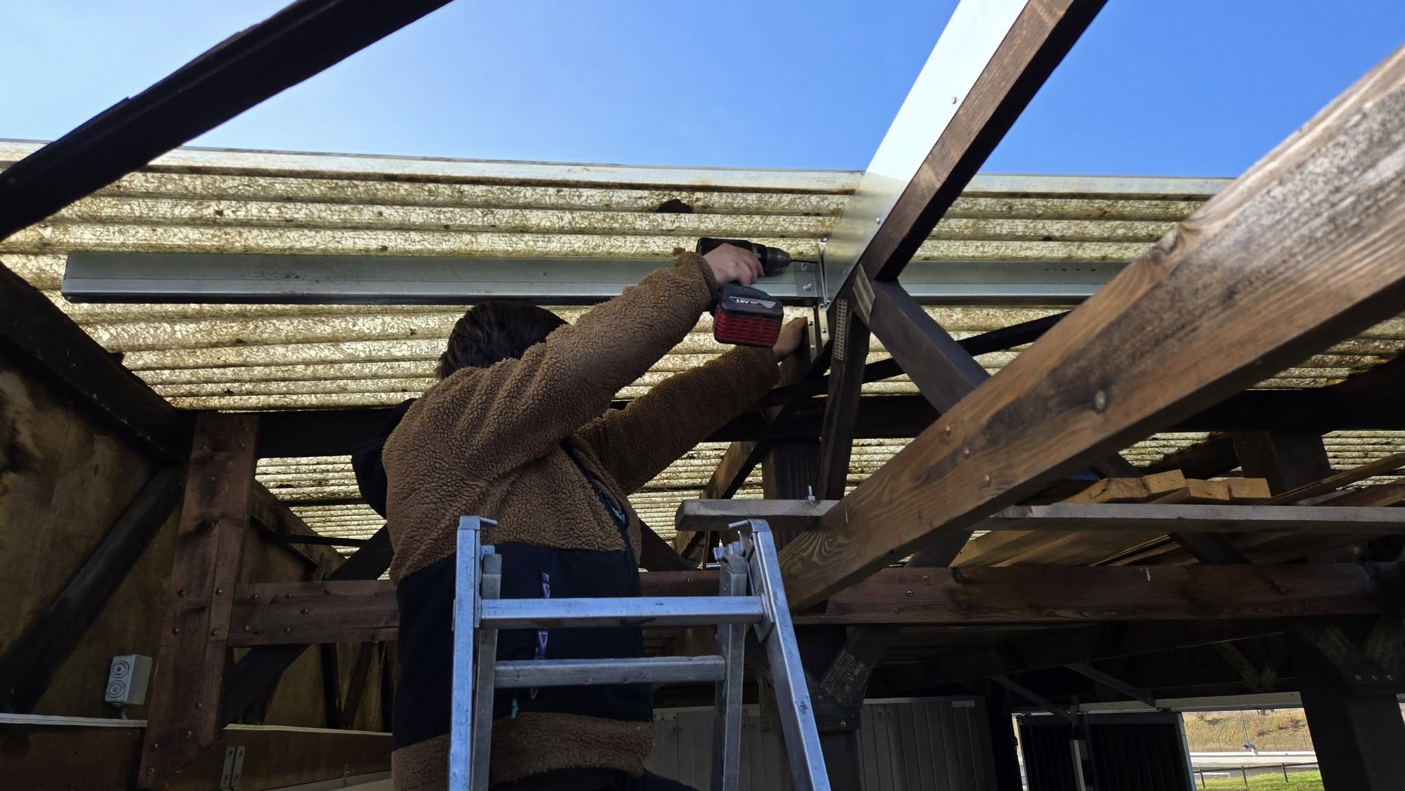 web img/web histo/2021-2025/2025/brute/Toiture 1.jpg
